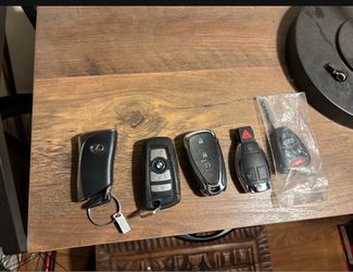 New Car Key Fobs $30 (español)