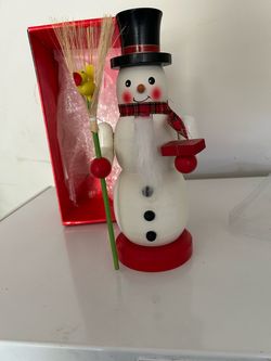 Christmas decor, wreath, bells, whistles