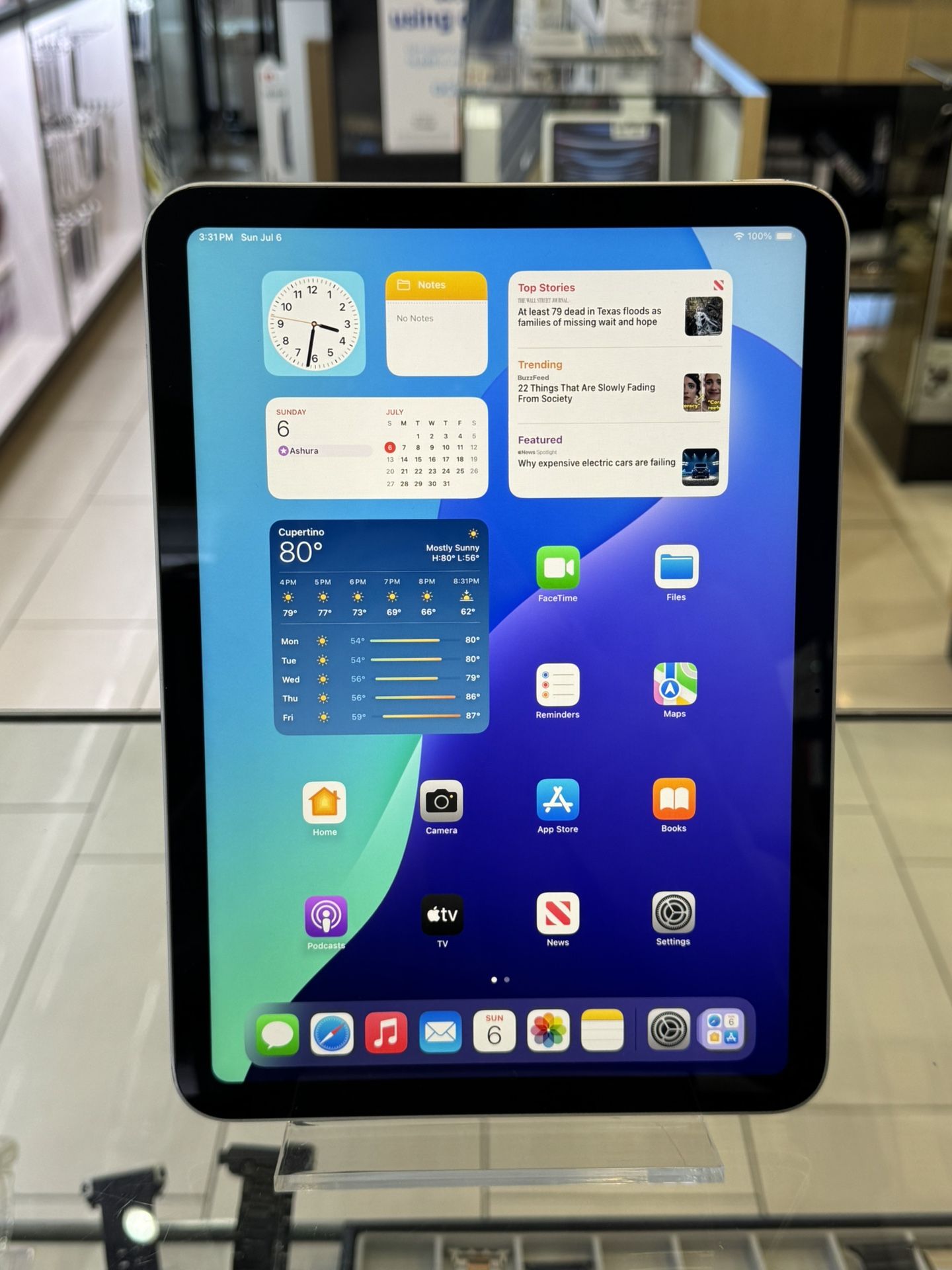 Apple iPad 10th Generation 64GB WiFi Only