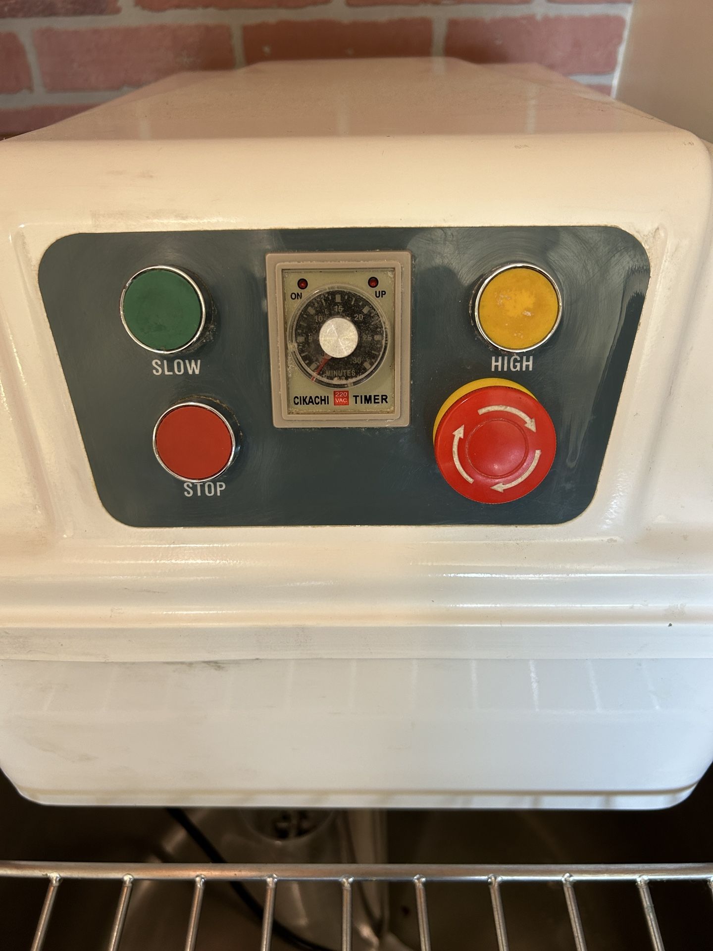 Pizza Dough Mixer - Estella SM60 60 QT./90lb Two-Speed Spiral Dough Mixer 240v, 4HP