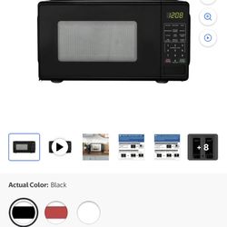 Mainstays 0.7 Cu ft Countertop Microwave Oven, 700 Watts, Black