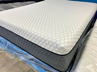 New Mattresses, Huge Savings!