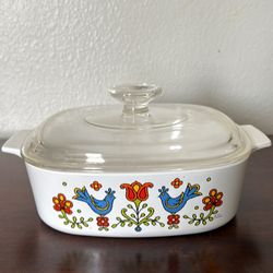 Vintage Pyrex Friendship Casserole Dish w/ Lid Blue Birds Floral Milk Glass