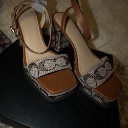 Coach Sandle Strap Heel 