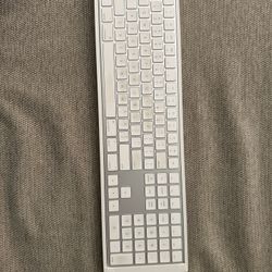 Apple Keyboard