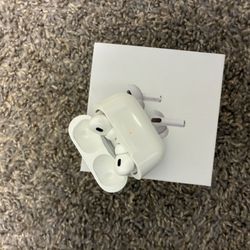 Selling 2 Airpod Pros Separately