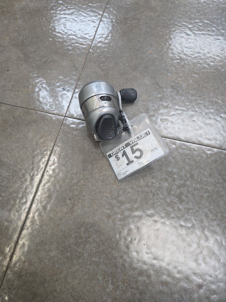 Zebco Fishing Reel