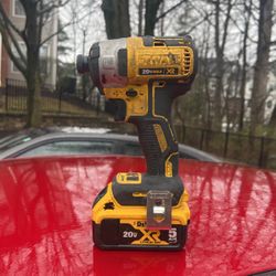 20v Dewalt Impact/Screw driver 