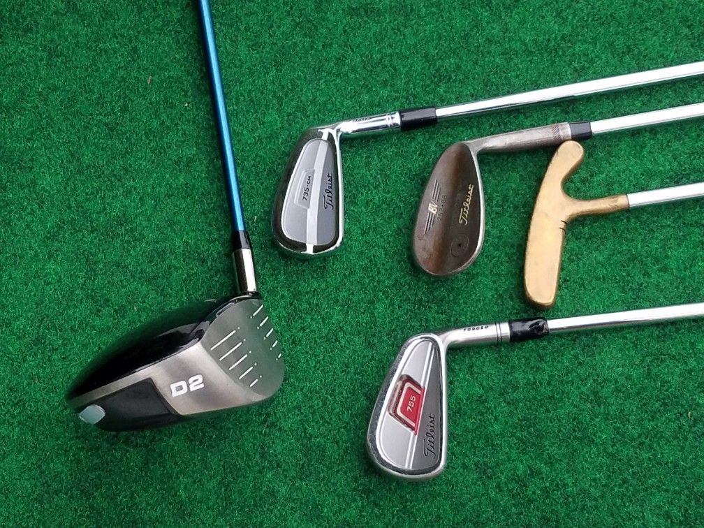 Titleist Golf Club Bundle- Driver,iron,wedge,putter+trainer