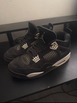 Air Jordan 4 - White Thunder 10
