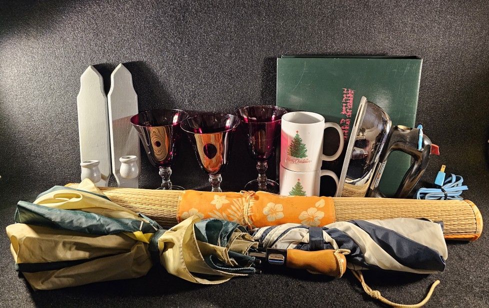Random Vintage Lot of 12 Items! Great for Keeps Or Resale!