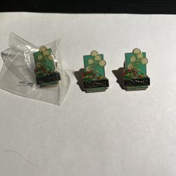 Vintage Victoria BC Pins 