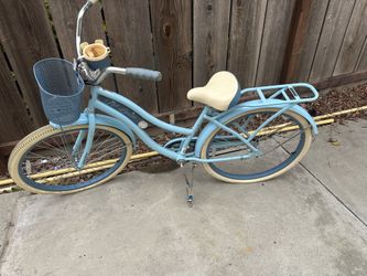 Huffy 26" Nel Lusso Cruiser Bike, Fits Riders 5'0"+, Light Blue, Adult, Women's