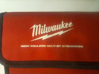 Milwaukee 1000V Insulated Multi-Bit Screwdriver Set