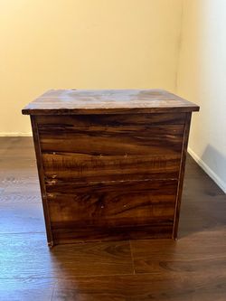 2-Drawer Wooden Nightstand