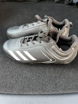 Adidas Rundown Baseball Cleats