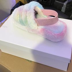 Sandals Size 8 ,9,10,11-mulfur (color) Each 10$