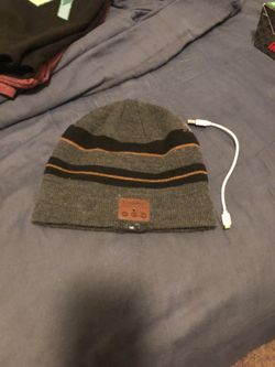 Bluetooth Beanie