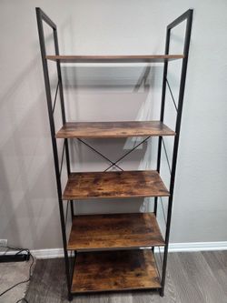 5-tier Bookshelf