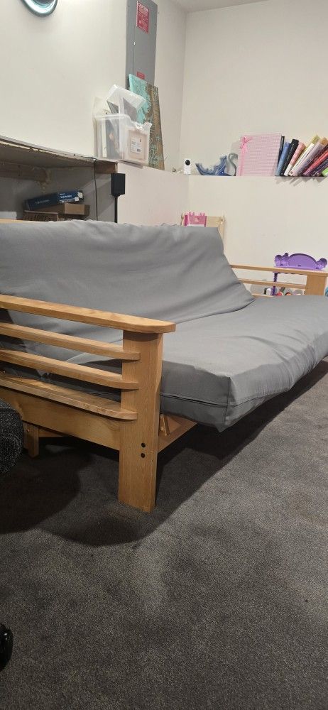 Wood Futon