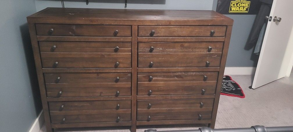 Wood Dresser
