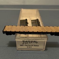 Atlas N Scale Flat Car w/Stakes - C & O