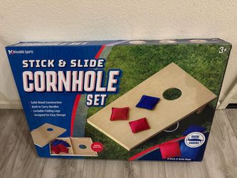 Cornhole set
