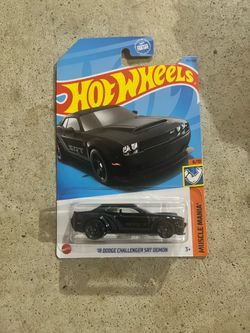 Hot Wheels Muscle Mania (6/10) '18 Dodge Challenger SRT Demon - Black