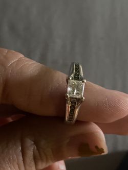 Zales Engagement ring