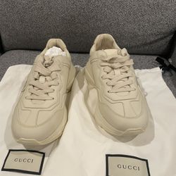 Gucci Shoes For Women 