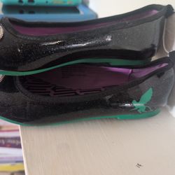 Wicked Flats Size 2