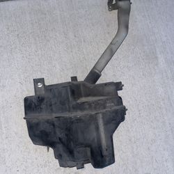 Washer Fluid Reservoir 