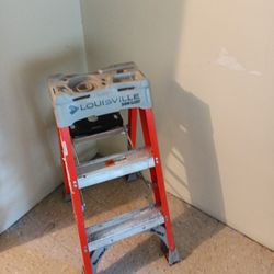 Step Ladder