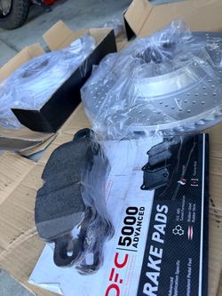 Porsche brake pads and rotors