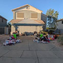 $1 Yard Sale