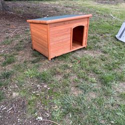 Doghouse for sale