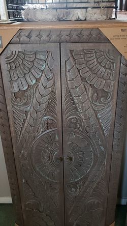 Pier 1 Imports Carved wall decor
