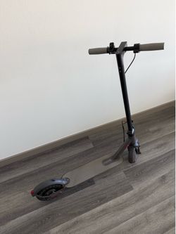 MAXSHOT Electric Scooter