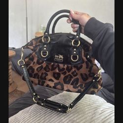 LOW PRICE MOVING- SUPER RARE VINTAGE COACH SPOHIA CHEETAH Y2K PURSE