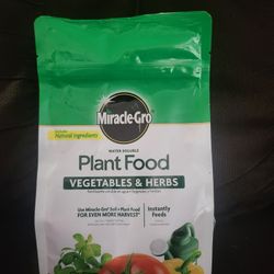 Brand New Sealed Miracle Gro Plant Food Vegetables And Herbs! 