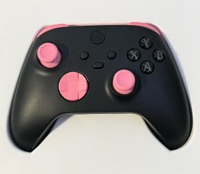 Xbox Design Lab Custom Controller Black and Pink