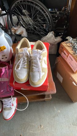 Shoe