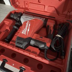 Milwaukee 1-3/4 in. SDS-MAX Rotary Hammer