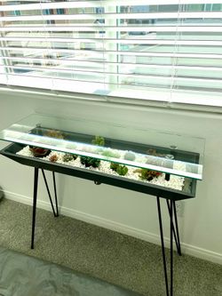 Blooming Table - Garden