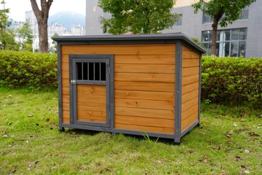 45large solid wood dog house, waterproof PVC plastic roof, breathable wooden doors