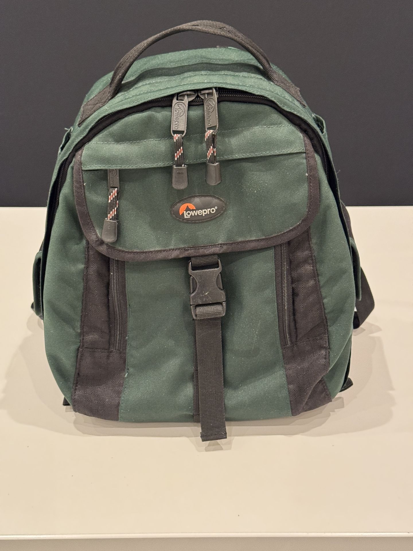Lowepro Micro Trekker 200 Camera Backpack