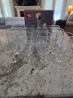 12  piece glass goblet and wine decanter