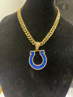 Colts pendent