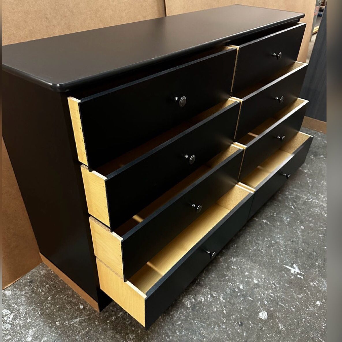 8 Drawer Dresser