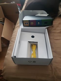 ARRIS Surfboard Docsis 3.0 Cable Modem...for Xfinity Internet & Voice